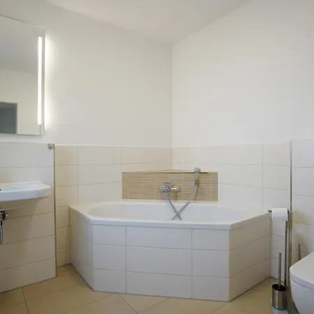 Wassergeist Mit Schwimmbad 펜션