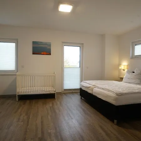 Wassergeist Mit Schwimmbad *