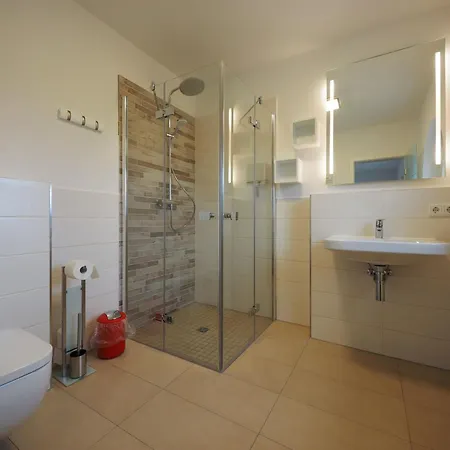 펜션 Wassergeist Mit Schwimmbad Hohen Wieschendorf