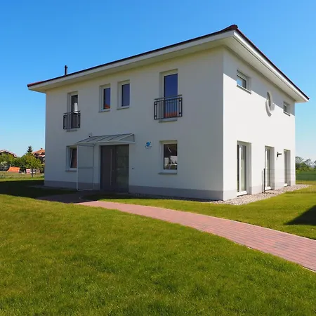 Wassergeist Mit Schwimmbad Hohen Wieschendorf