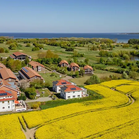 Wassergeist Mit Schwimmbad Hohen Wieschendorf